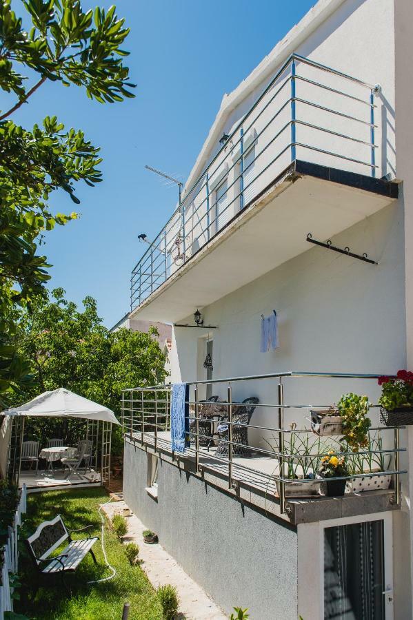 Apartment Ella Rogoznica  Bagian luar foto